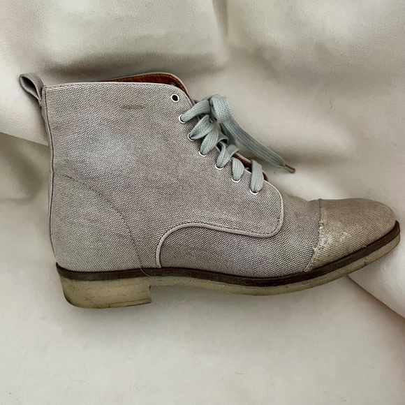 Alberto Fermani Gloss-Tipped Ankle Boots - Picture 7 of 16